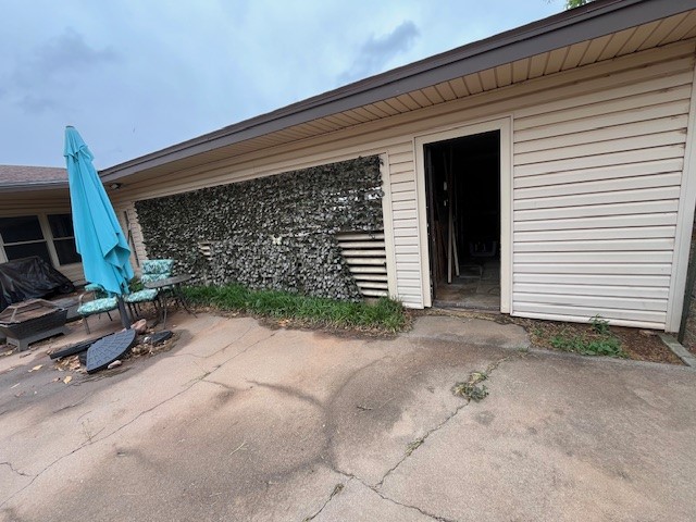 901 E Burnside Street Rotan TX 79546
