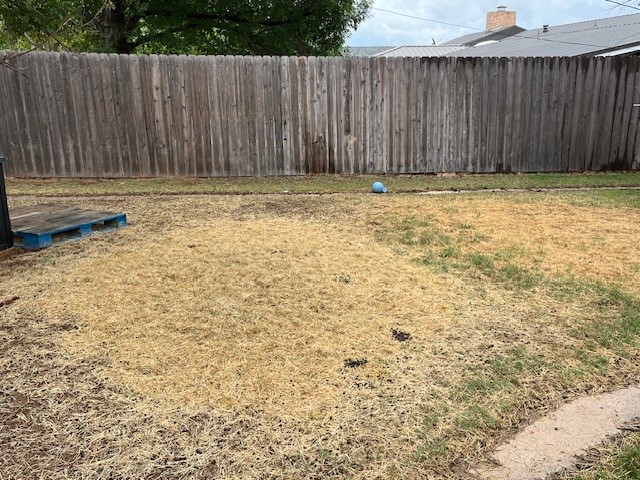 901 E Burnside Street Rotan TX 79546