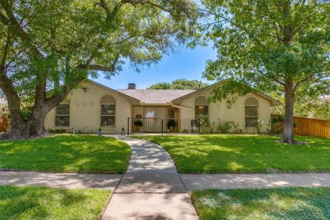 12506 Lochmeadows Drive Dallas TX 75244