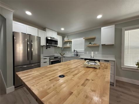 3047 Fernwood Avenue Dallas TX 75216