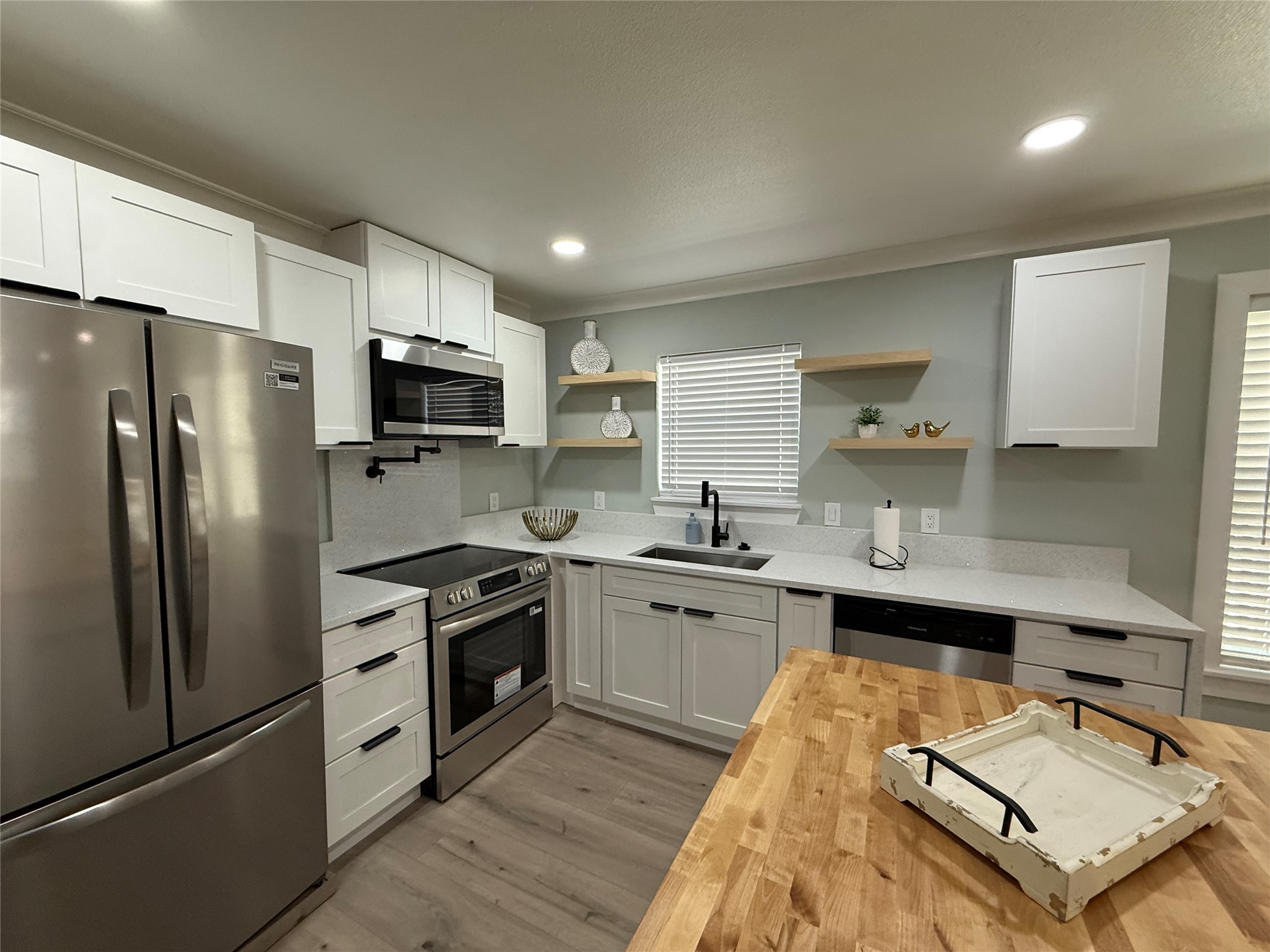 3047 Fernwood Avenue Dallas TX 75216