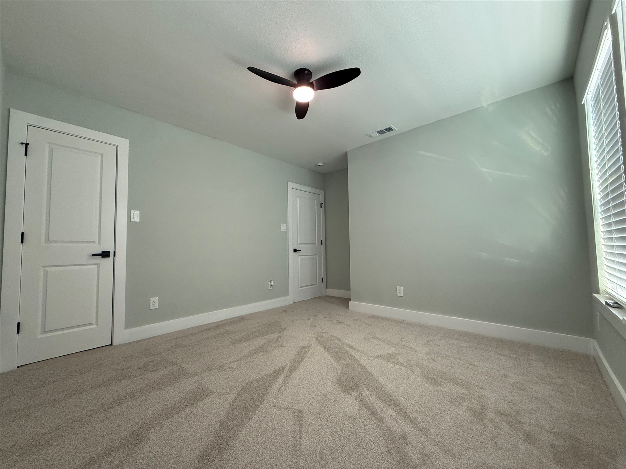 3047 Fernwood Avenue Dallas TX 75216