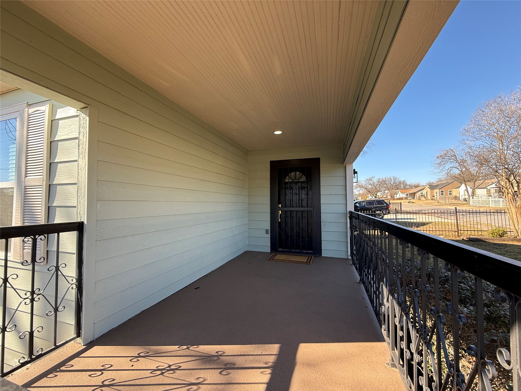3047 Fernwood Avenue Dallas TX 75216