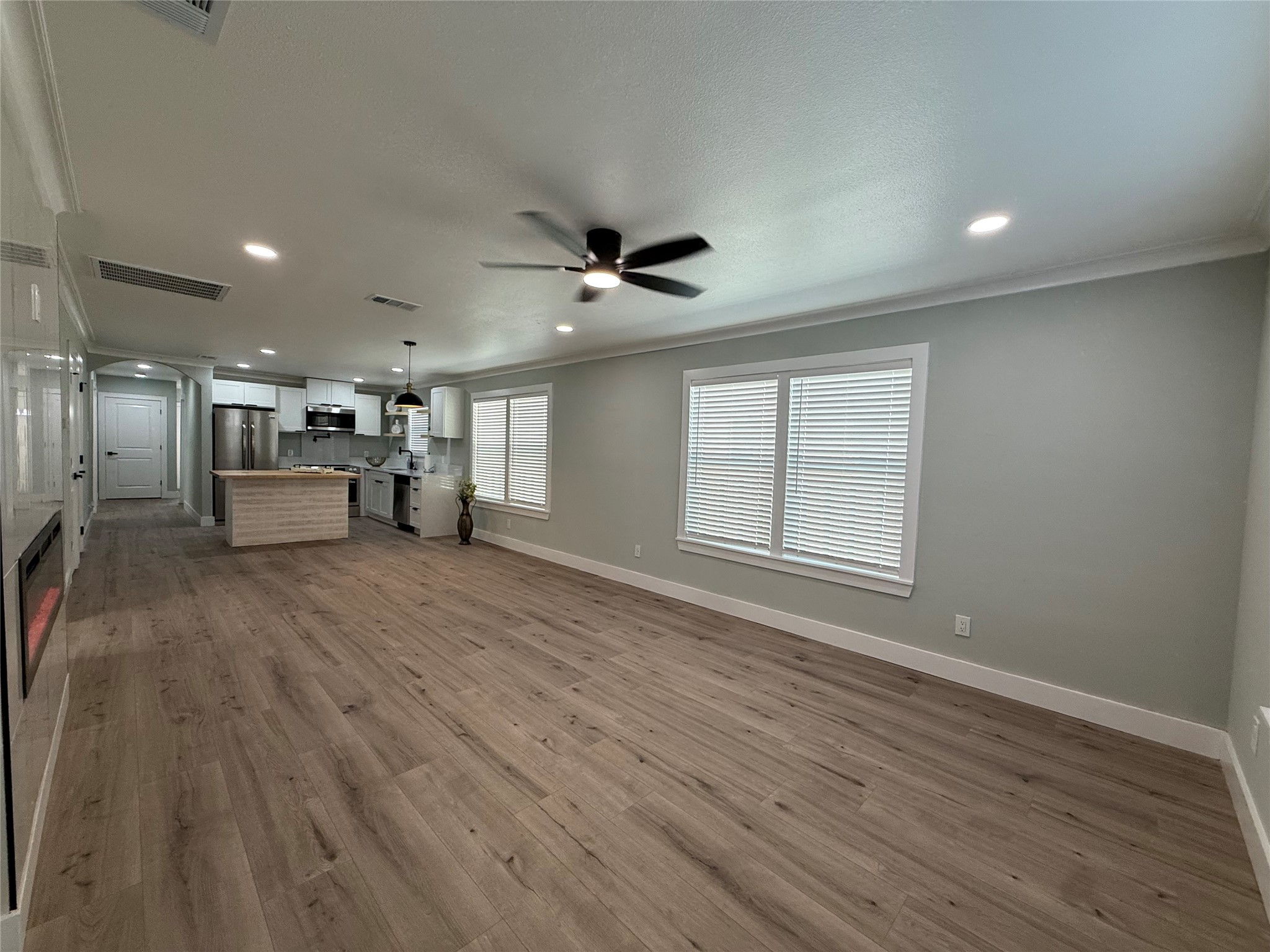 3047 Fernwood Avenue Dallas TX 75216