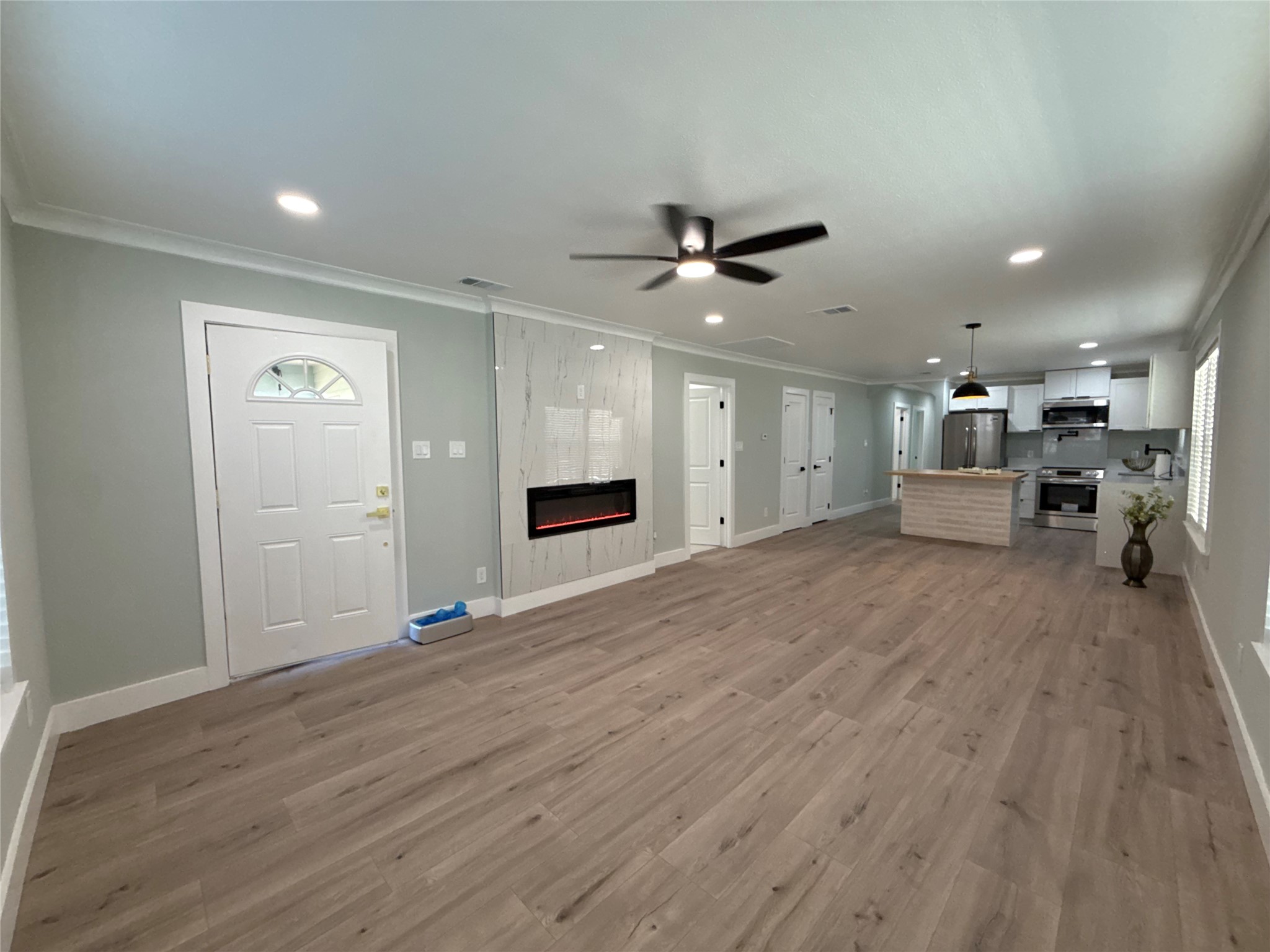 3047 Fernwood Avenue Dallas TX 75216