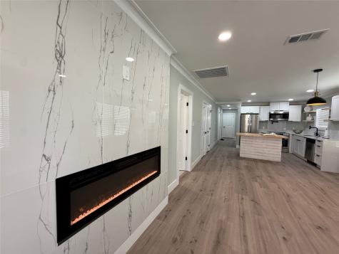 3047 Fernwood Avenue Dallas TX 75216