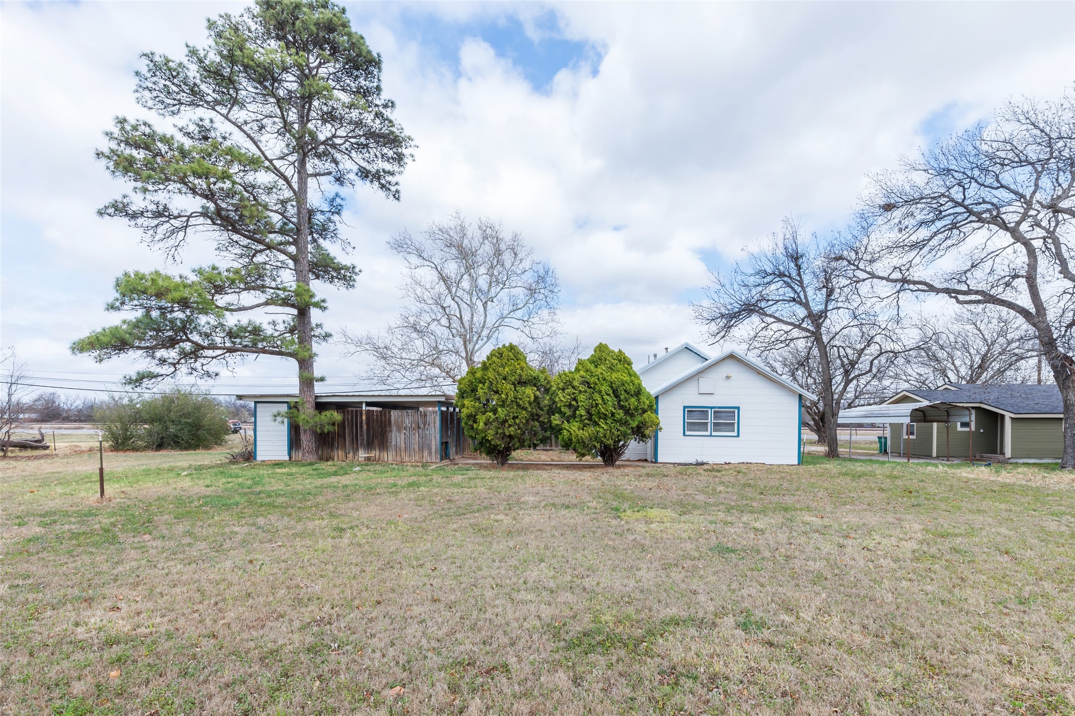 425 S 1st Street W Clyde TX 79510