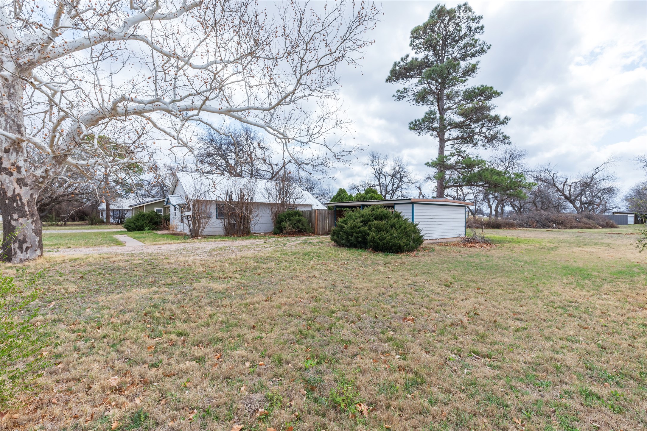 425 S 1st Street W Clyde TX 79510