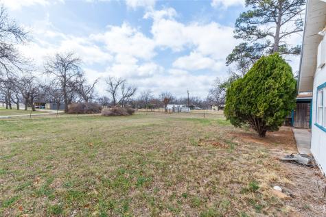 425 S 1st Street W Clyde TX 79510