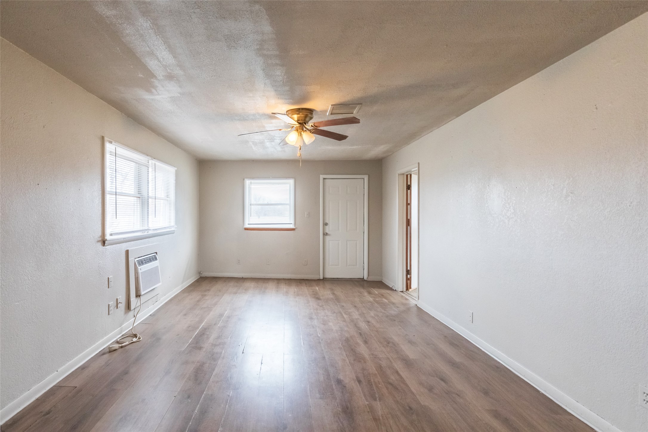 425 S 1st Street W Clyde TX 79510
