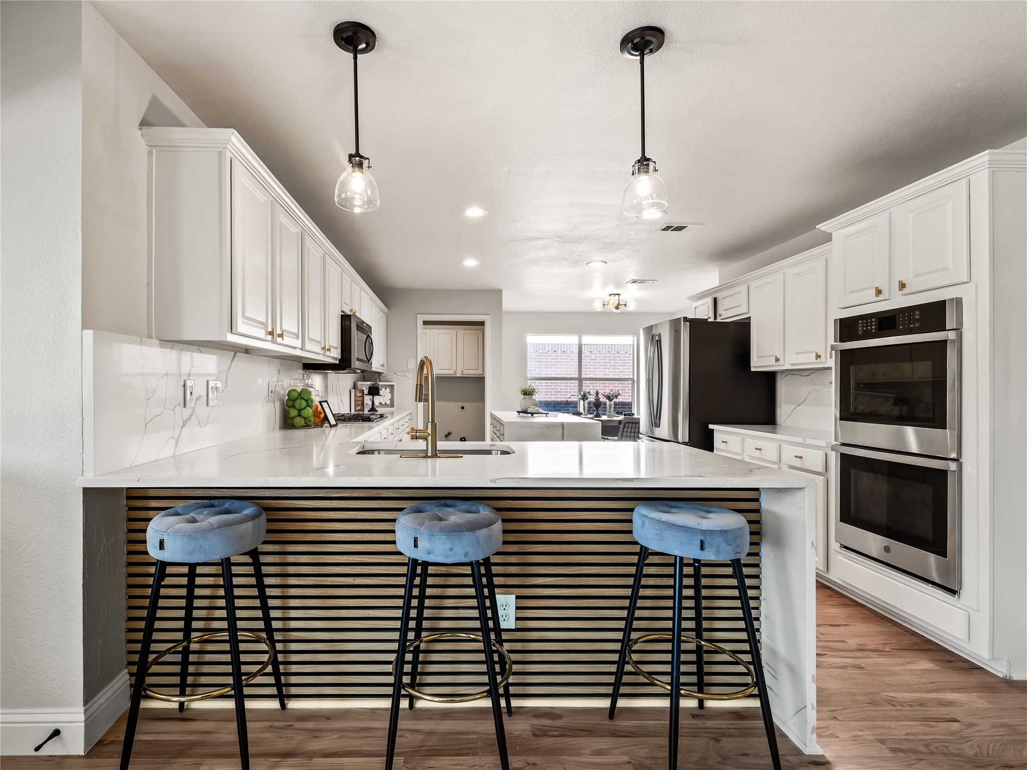 6709 Thornbury Drive Plano TX 75024