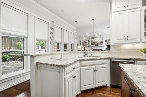 803 Woodcrest Court Southlake TX 76092