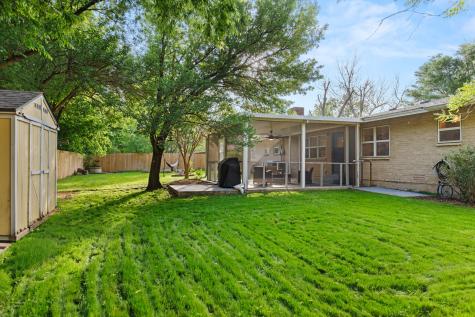 704 W Elizabeth Drive Robinson TX 76706