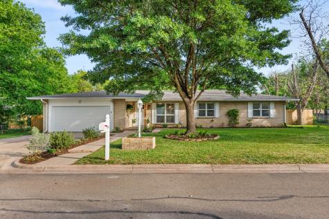 704 W Elizabeth Drive Robinson TX 76706