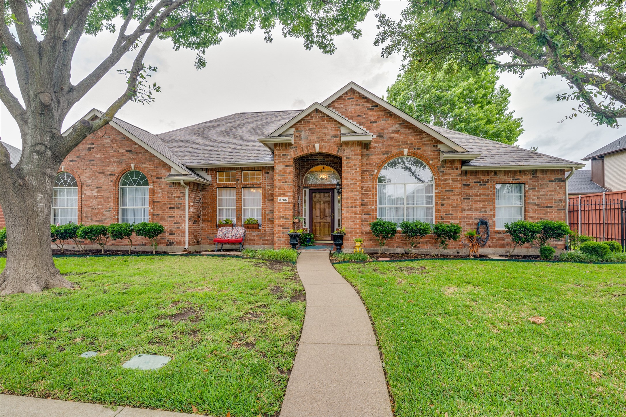 8706 Brookhollow Drive Rowlett TX 75089