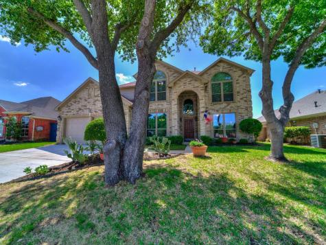 7663 Crosstimbers Lane North Richland Hills TX 76182