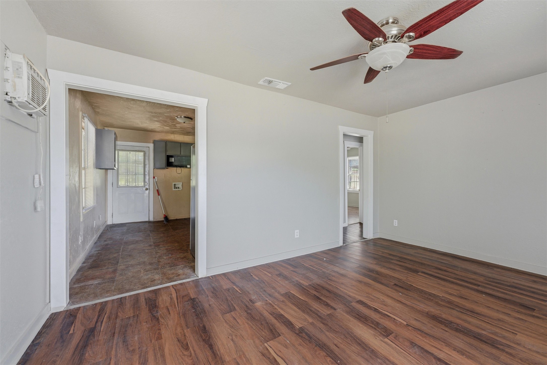 2609 Yeager Street Fort Worth TX 76112