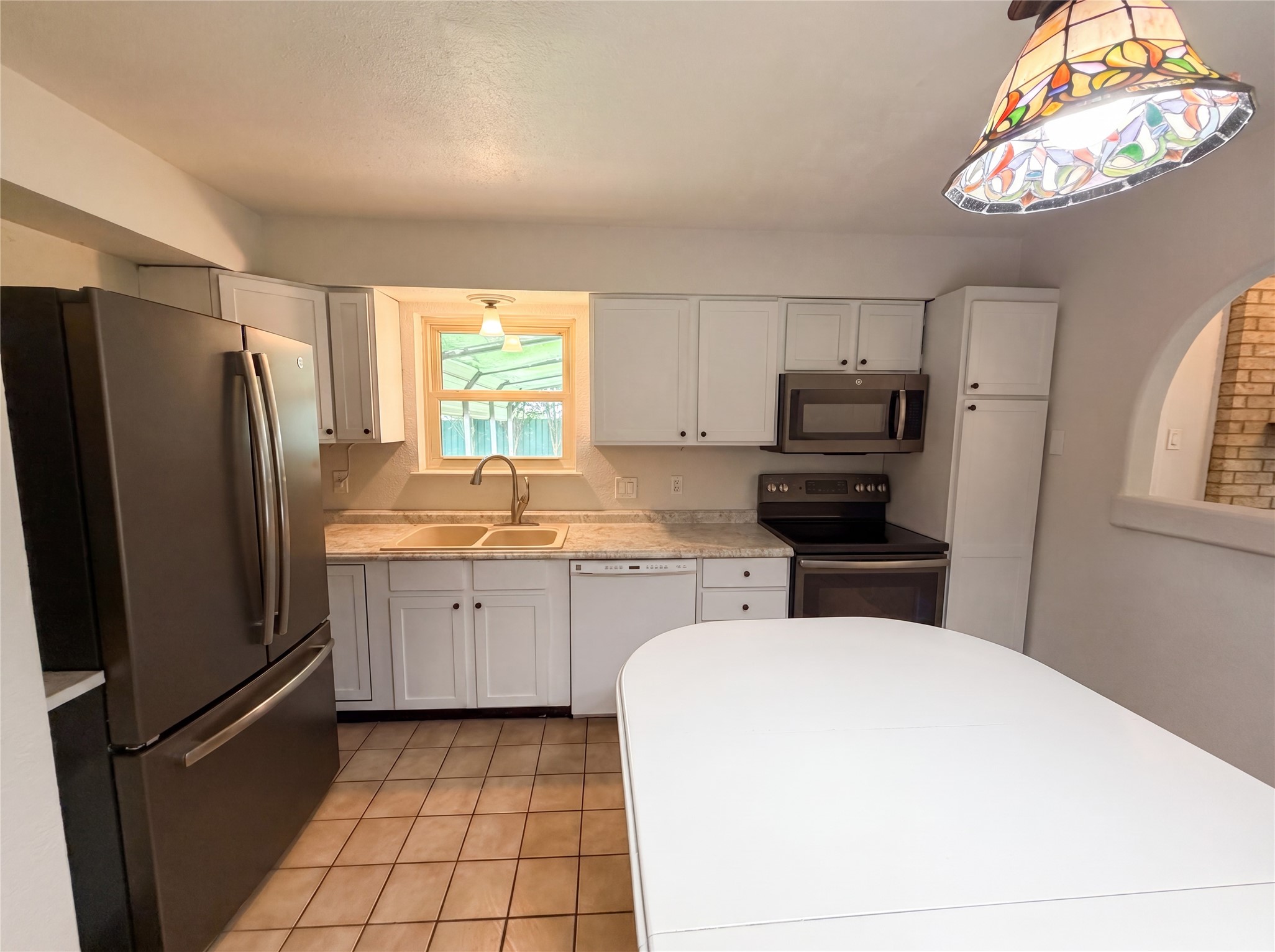 208 Dakota Drive Hewitt TX 76643