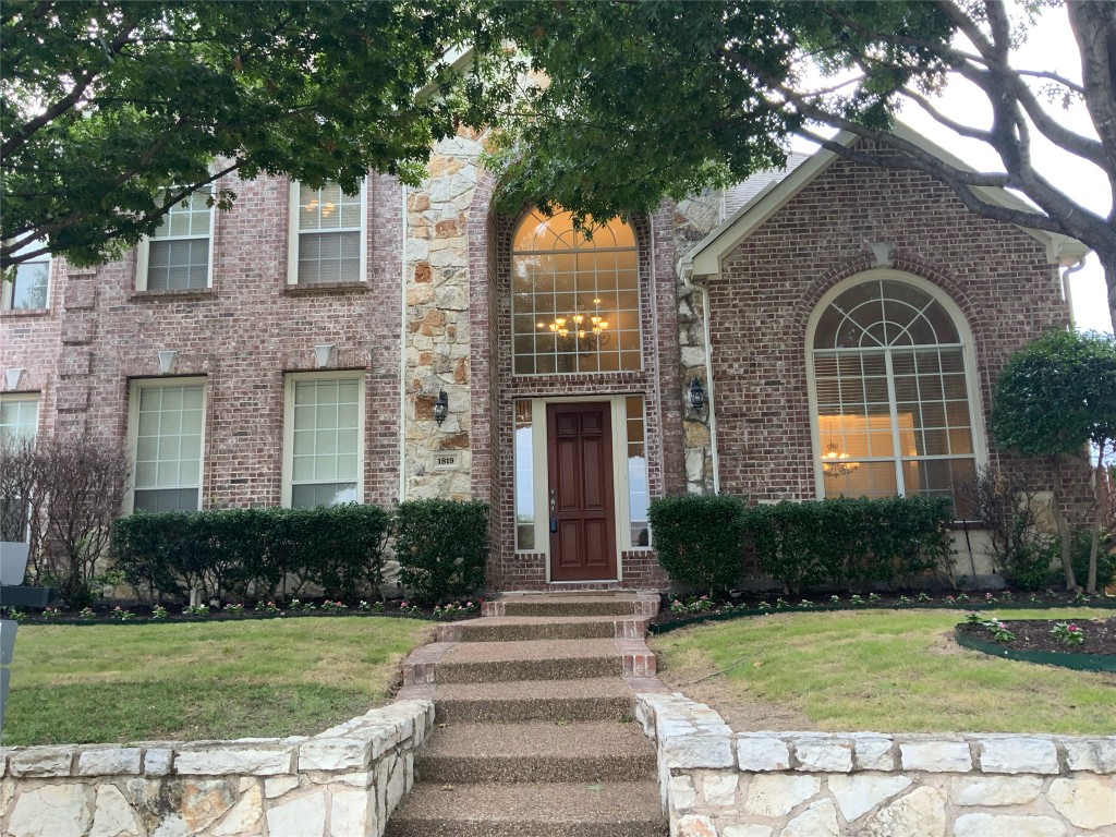1819 Hollow Falls Court Frisco TX 75036