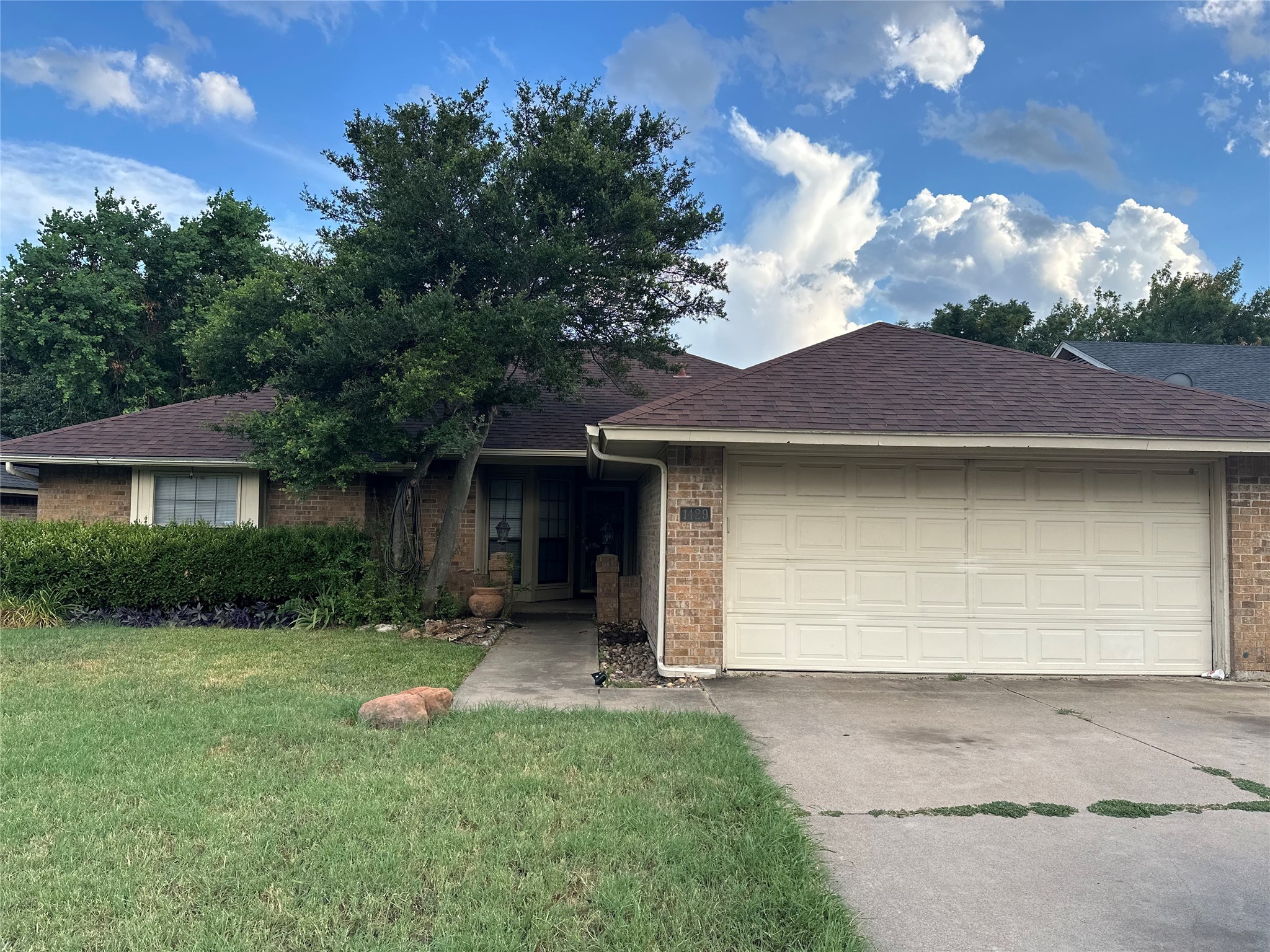 1429 Clarendon Street Fort Worth TX 76134