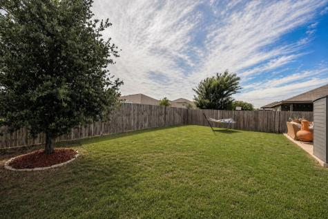 633 Buzzard Lake Trail Fort Worth TX 76120