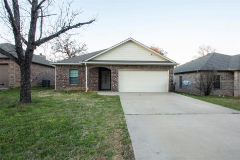 1011 Rice Street Denison TX 75020