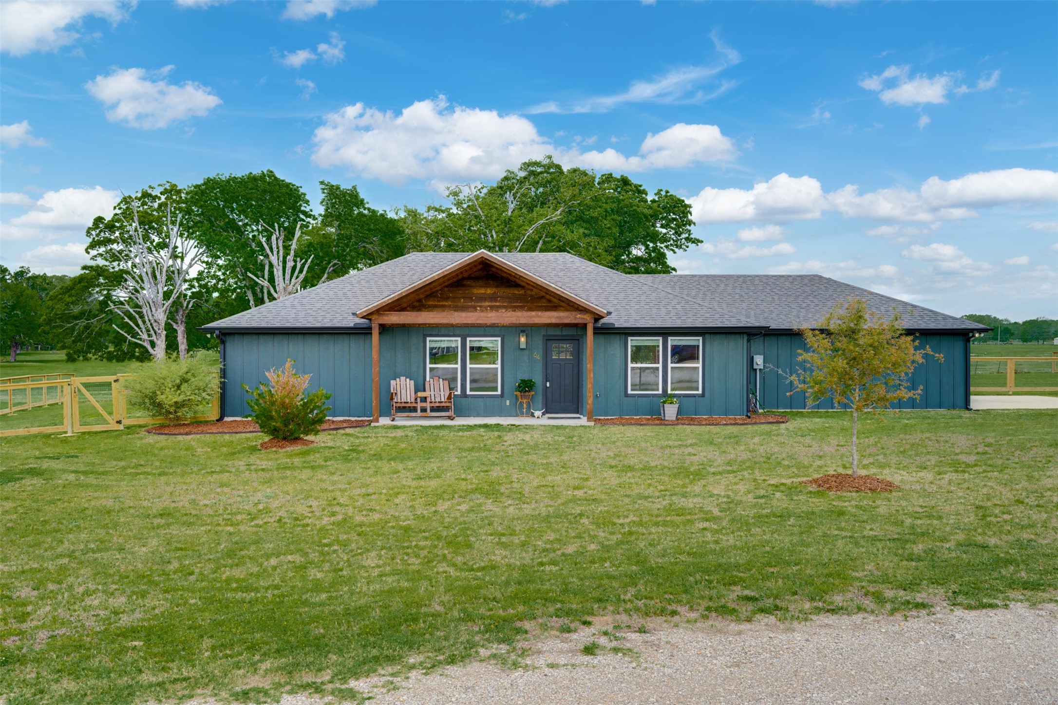 64 Private Road 43792 Paris TX 75462