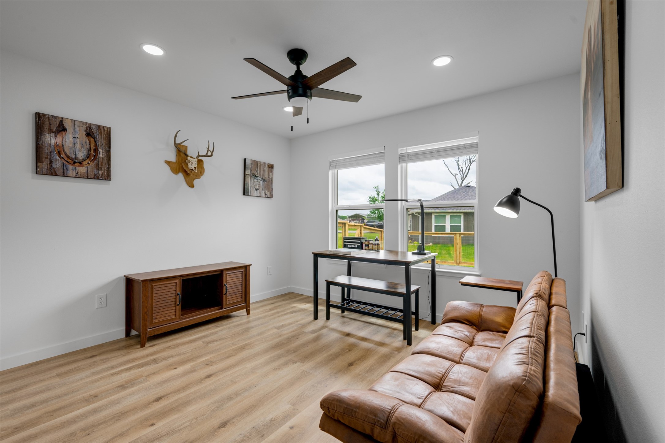 64 Private Road 43792 Paris TX 75462