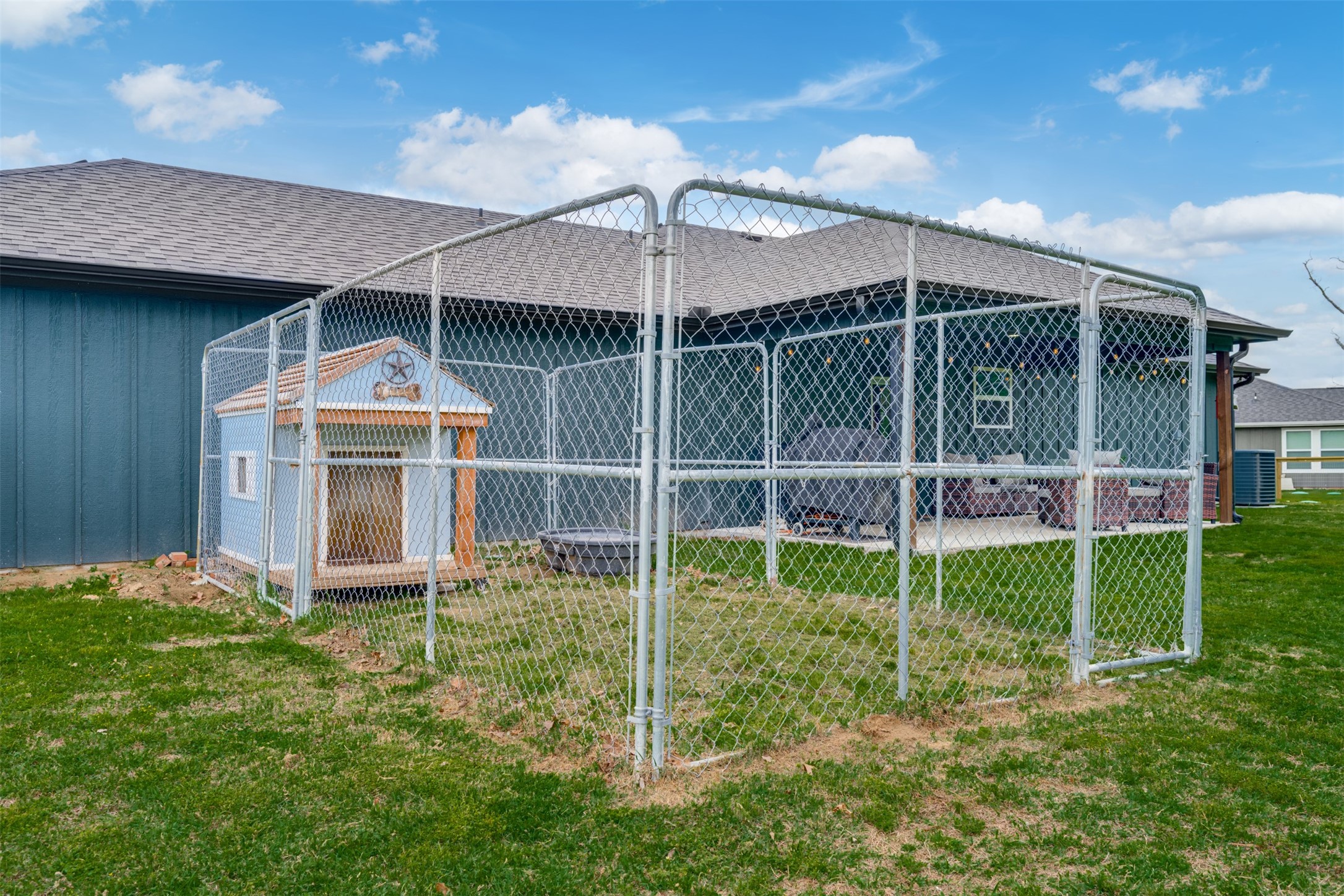 64 Private Road 43792 Paris TX 75462