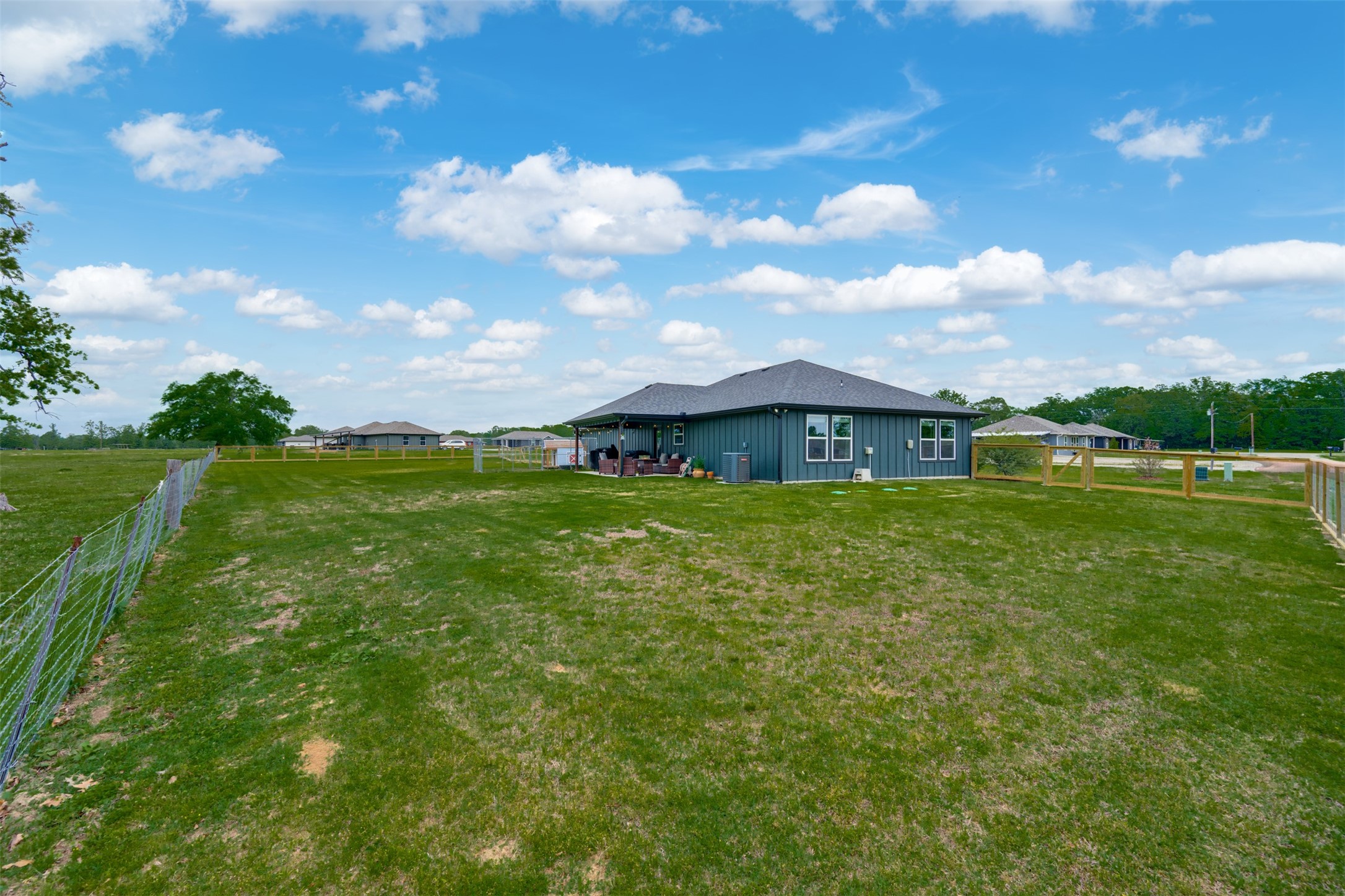 64 Private Road 43792 Paris TX 75462