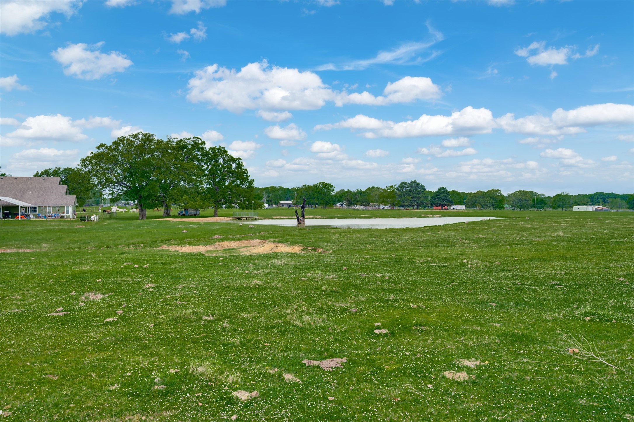 64 Private Road 43792 Paris TX 75462