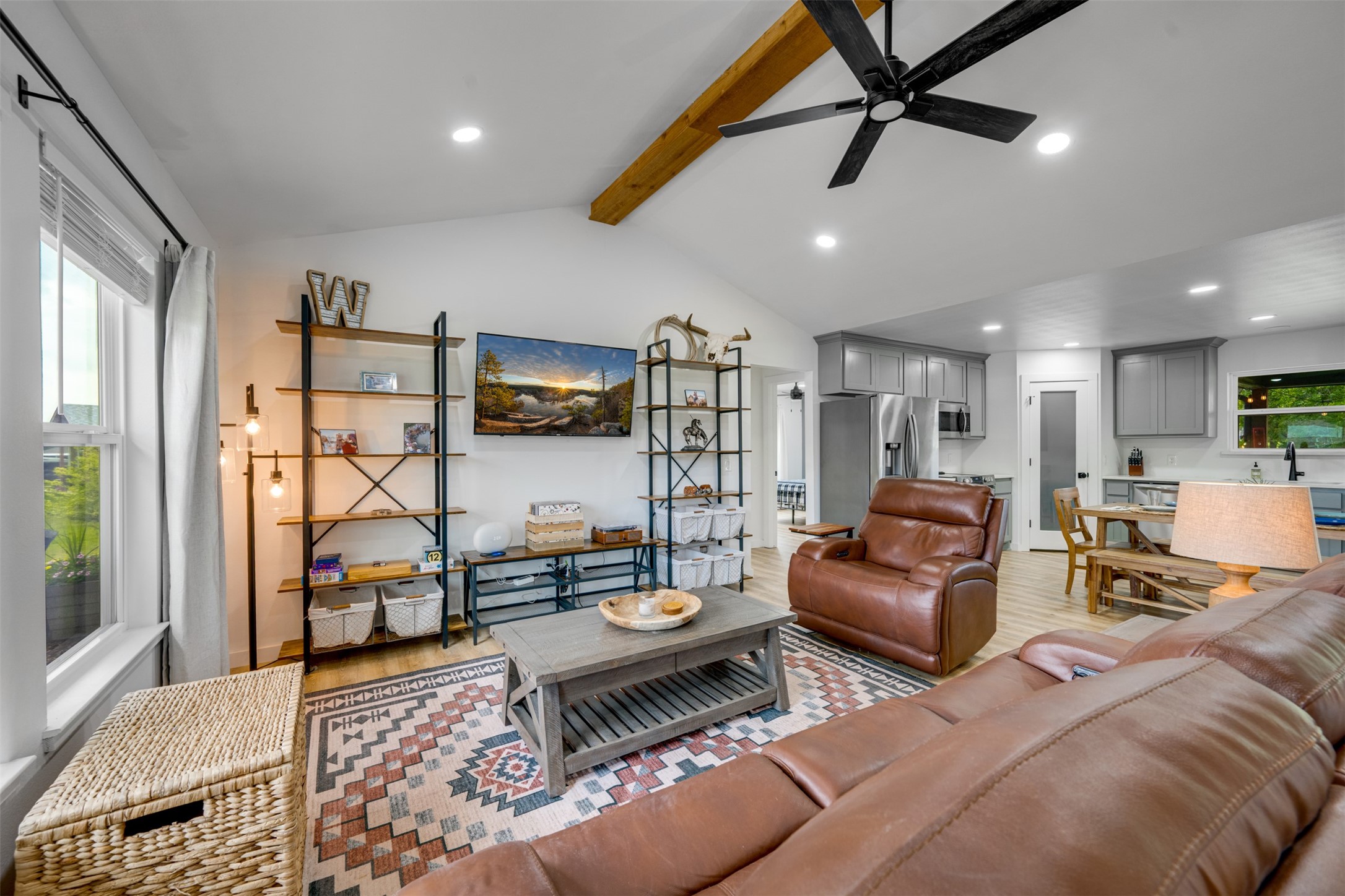 64 Private Road 43792 Paris TX 75462