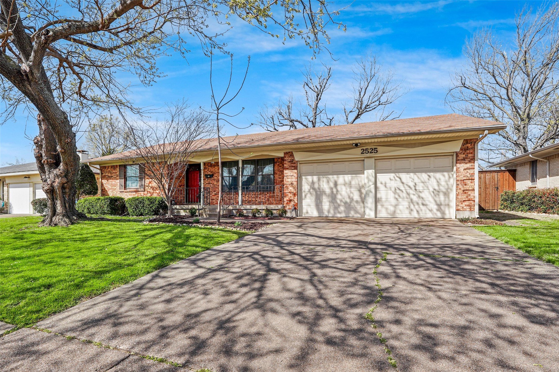 2525 Ridgecrest Drive Garland TX 75041