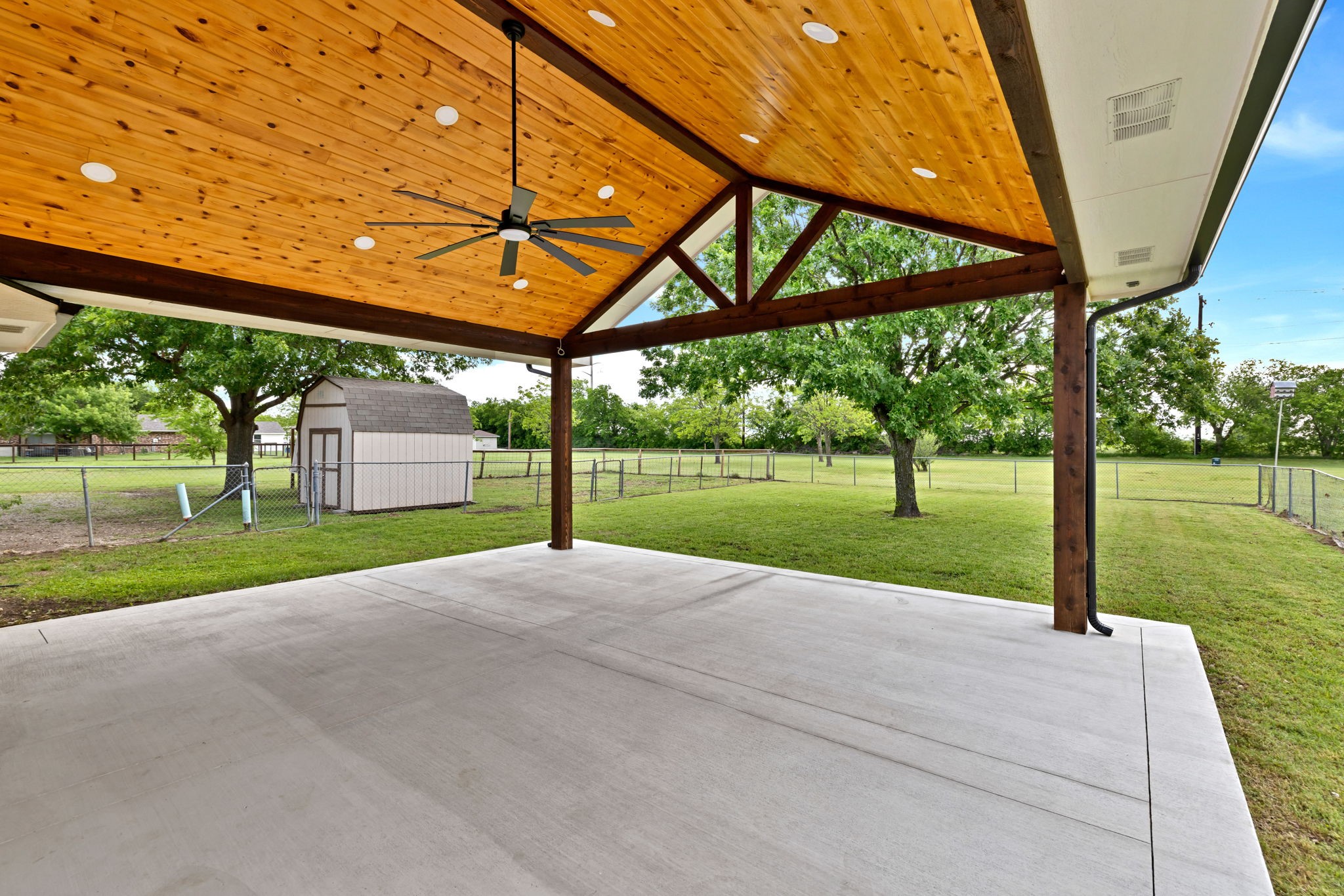11345 Jennifer Circle Sanger TX 76266
