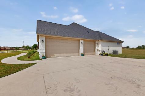 125 Remington Park Drive Springtown TX 76082