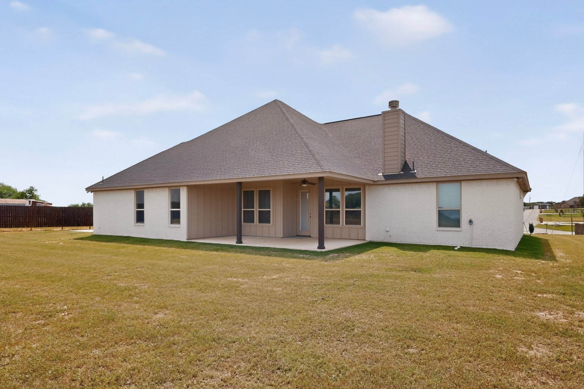 125 Remington Park Drive Springtown TX 76082
