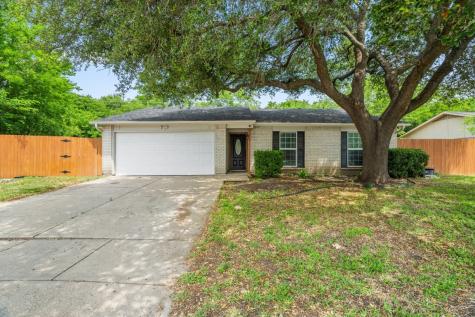 1903 Spies Springs Court Arlington TX 76006