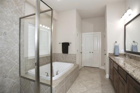 1104 3rd Street Argyle TX 76226