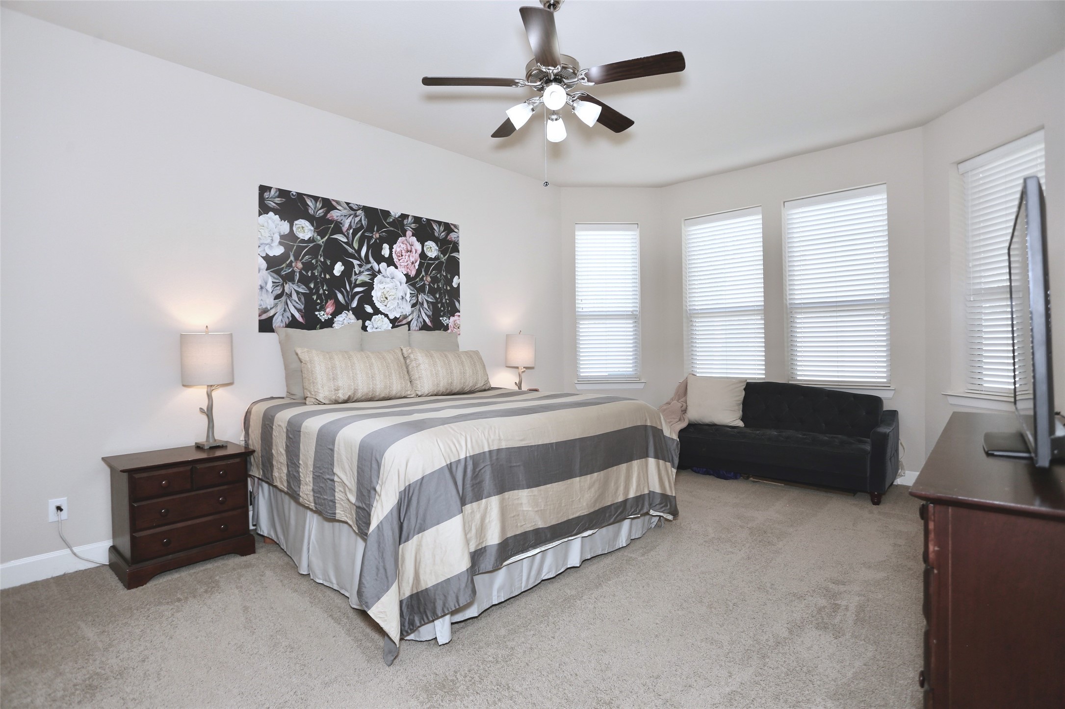 1104 3rd Street Argyle TX 76226