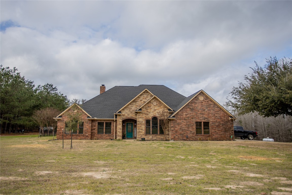 423 An County Road 4431 Palestine TX 75803