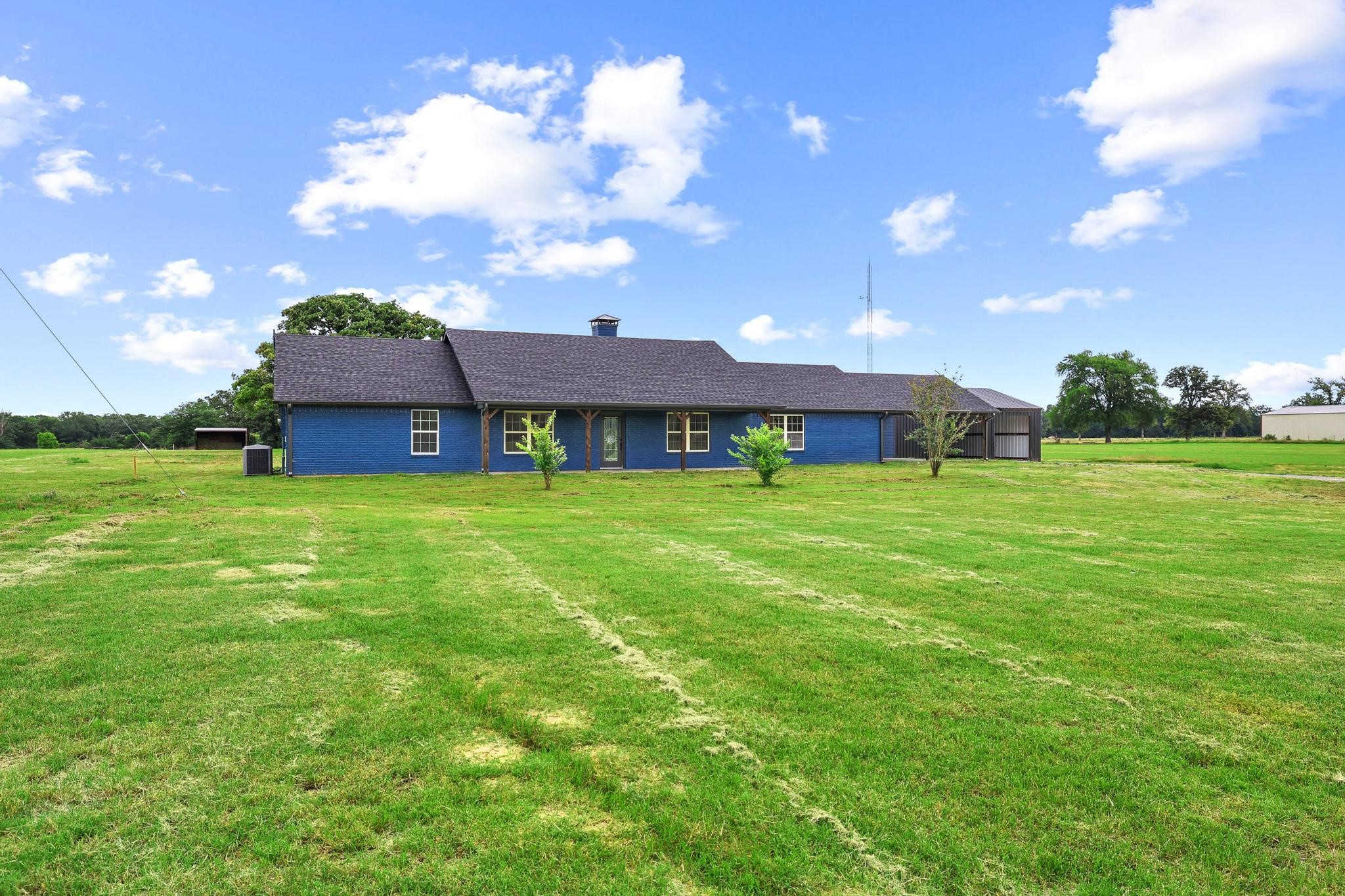 1250 County Road 2280 Telephone TX 75488