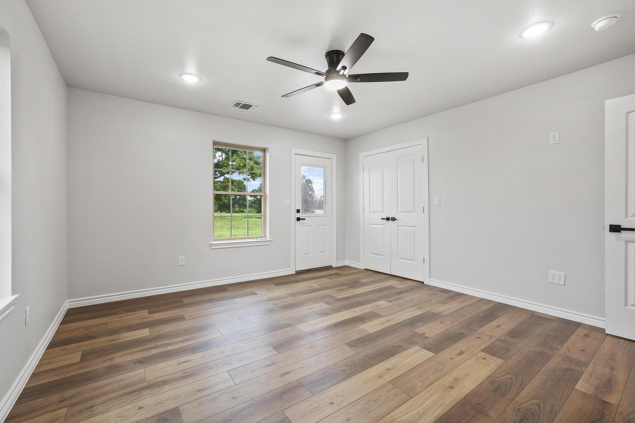 1250 County Road 2280 Telephone TX 75488