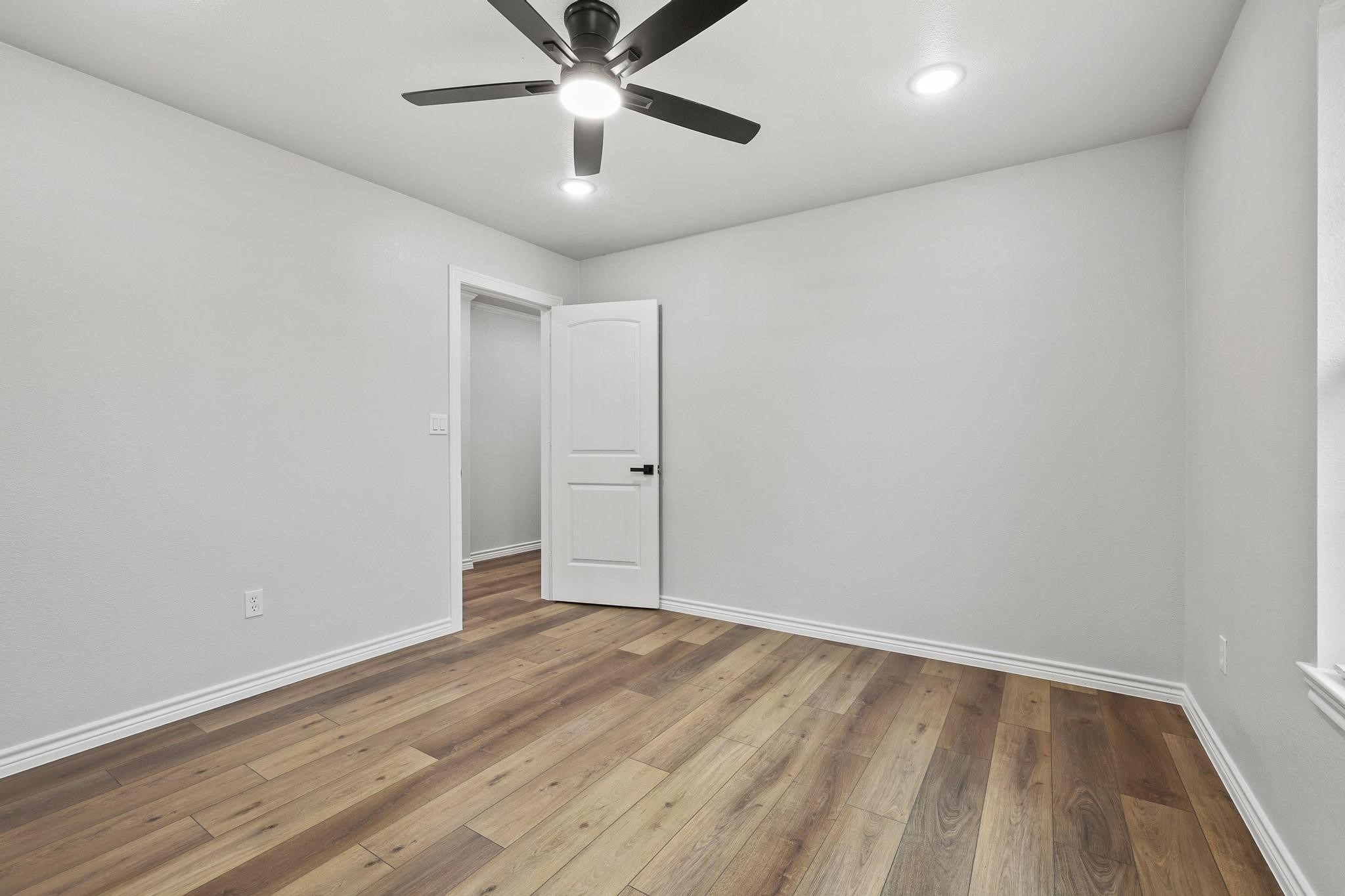 1250 County Road 2280 Telephone TX 75488