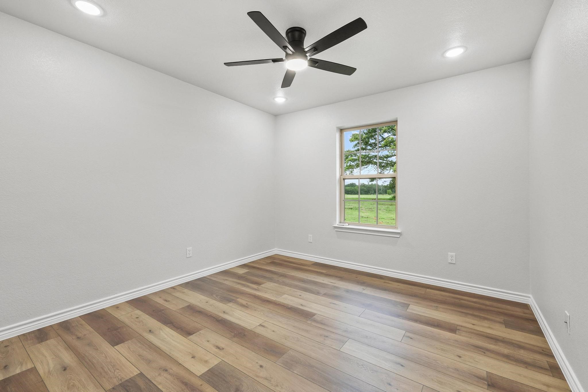 1250 County Road 2280 Telephone TX 75488