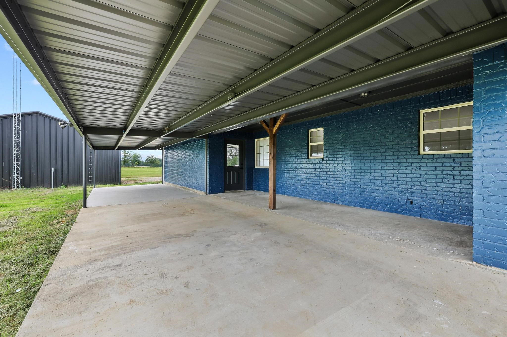 1250 County Road 2280 Telephone TX 75488