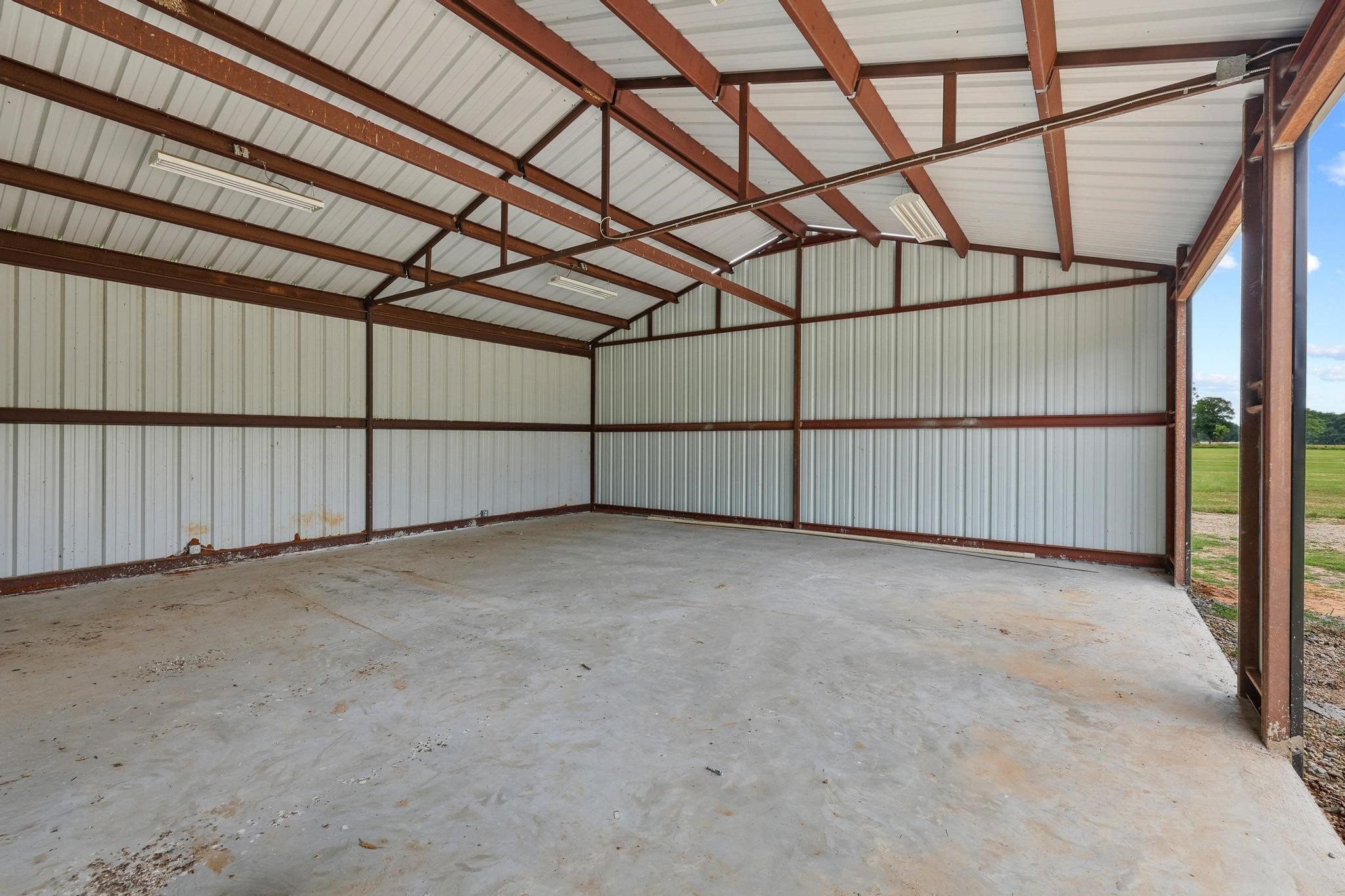 1250 County Road 2280 Telephone TX 75488