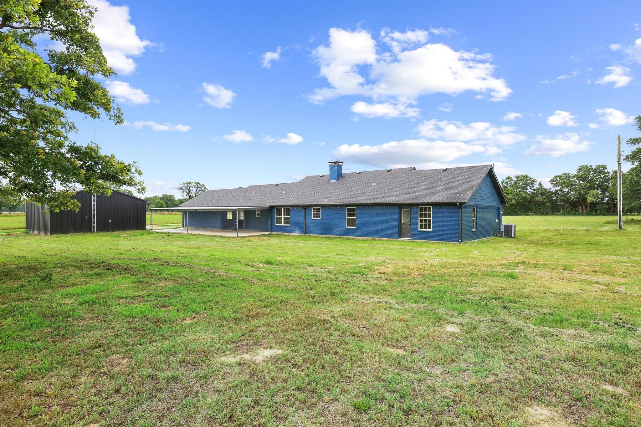 1250 County Road 2280 Telephone TX 75488