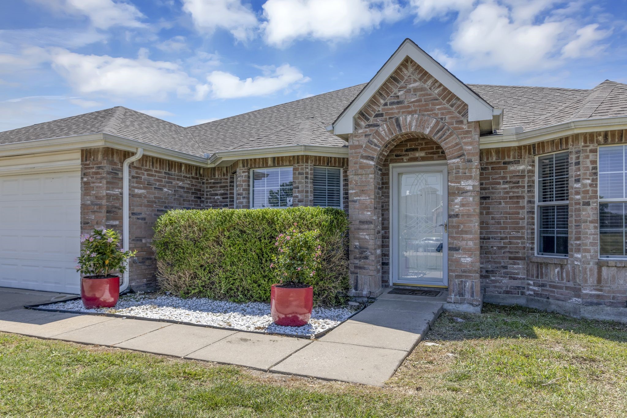 1027 Atlanta Nevada TX 75173