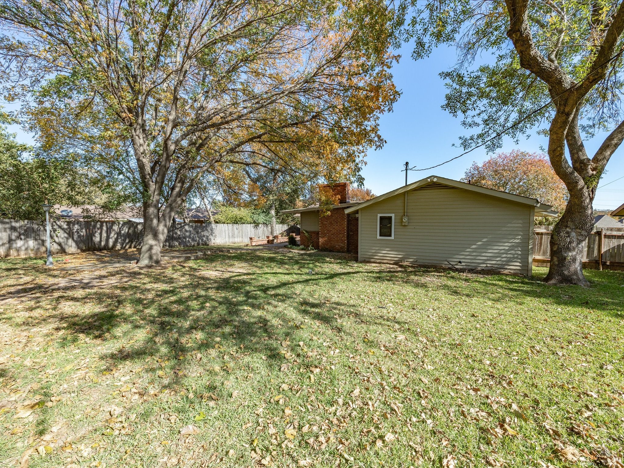 1104 Coffield Street Bowie TX 76230