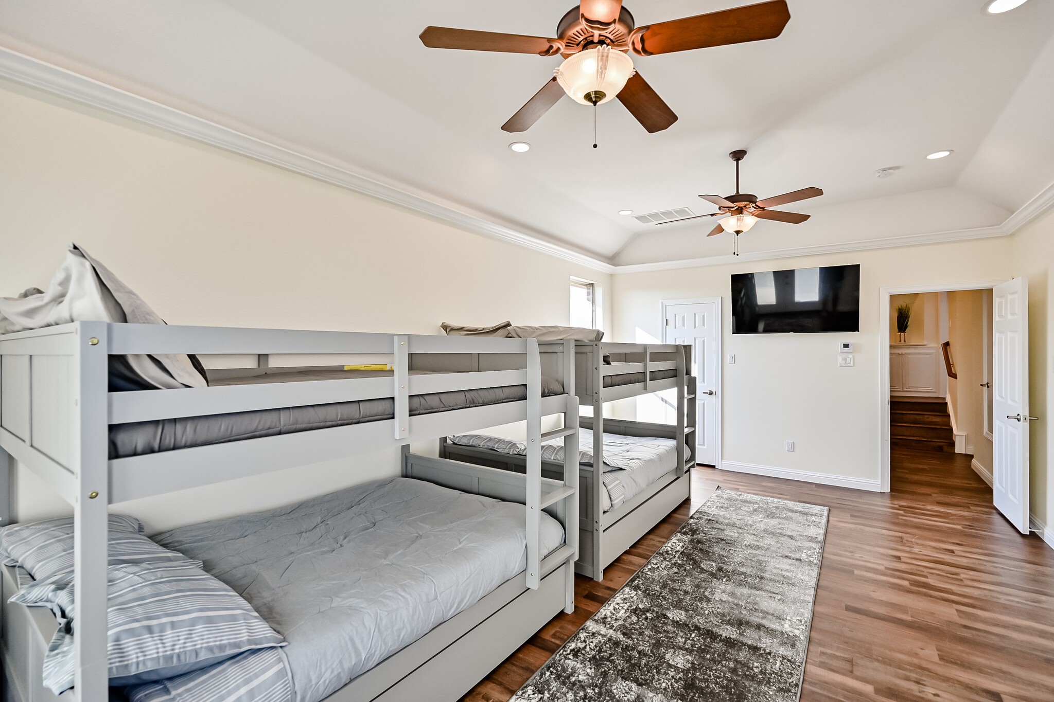 811 Mallard Pointe Drive Grand Prairie TX 75104